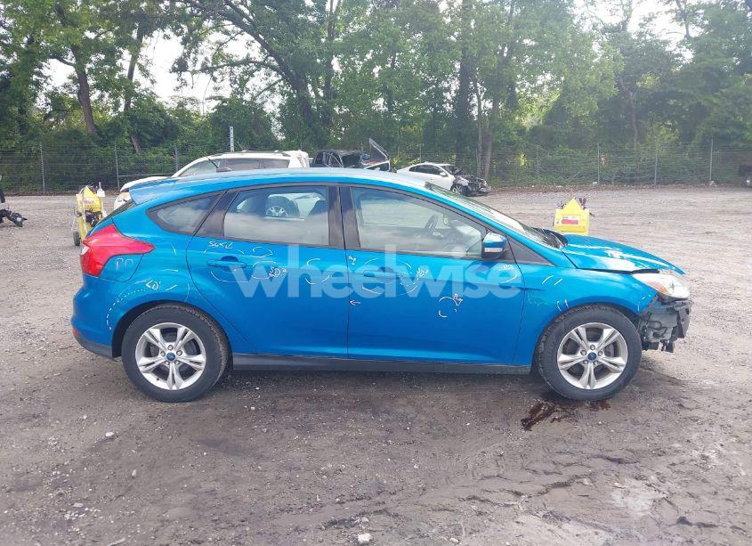 Photo 13 of 2013 Ford Focus SE (VIN 1FADP3K27DL367761)