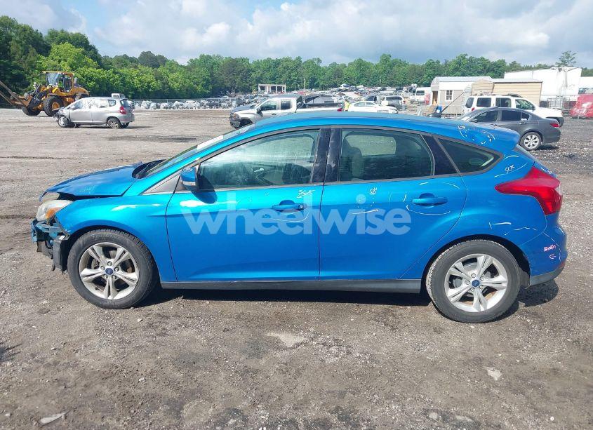 Photo 14 of 2013 Ford Focus SE (VIN 1FADP3K27DL367761)