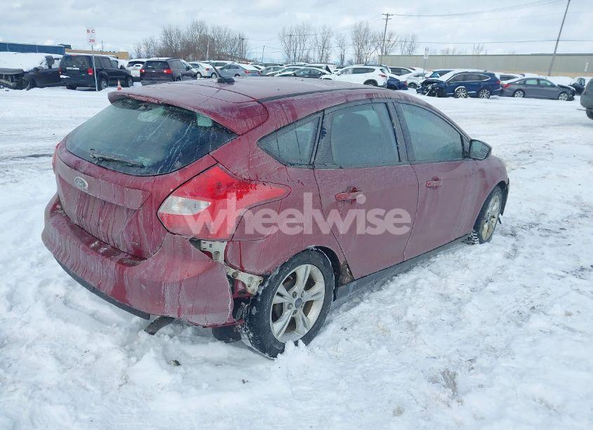 Photo 4 of 2014 Ford Focus SE (VIN 1FADP3K27EL181834)