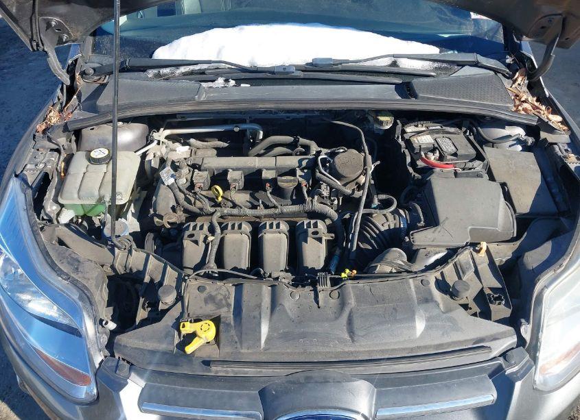 Photo 10 of 2014 Ford Focus SE (VIN 1FADP3K27EL188928)