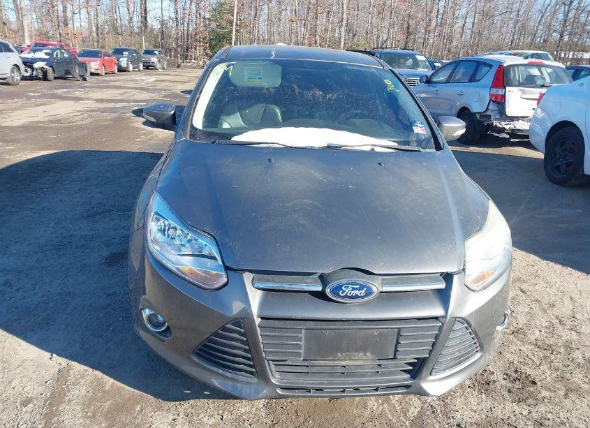 Photo 6 of 2014 Ford Focus SE (VIN 1FADP3K27EL188928)