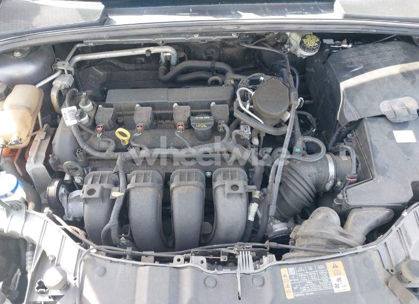 Photo 10 of 2014 Ford Focus SE (VIN 1FADP3K27EL291637)