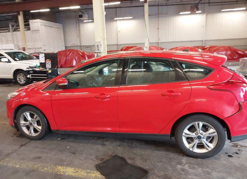Photo 14 of 2014 Ford Focus SE (VIN 1FADP3K27EL317573)