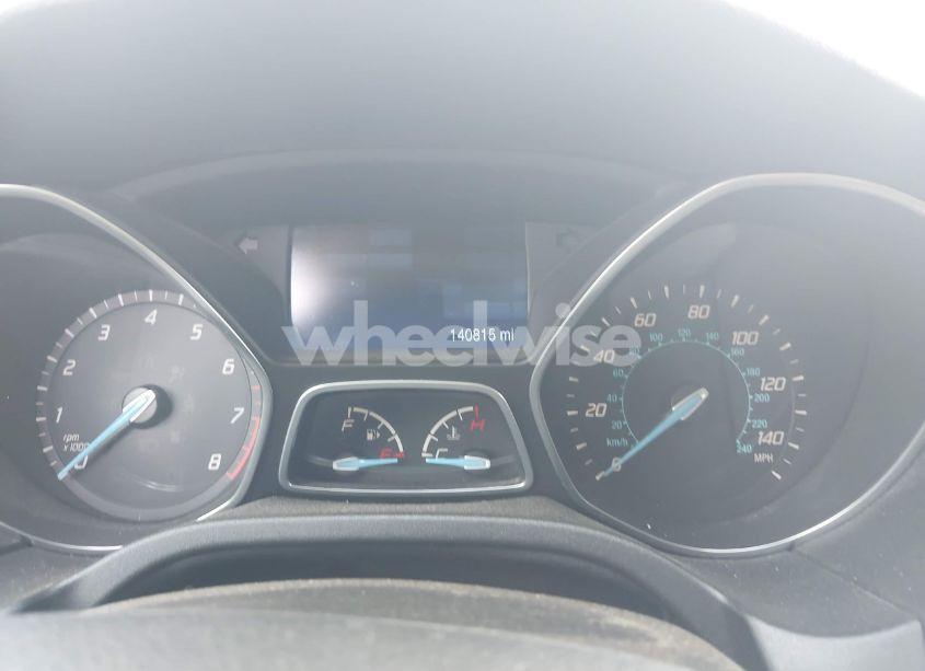 Photo 7 of 2014 Ford Focus SE (VIN 1FADP3K27EL323874)