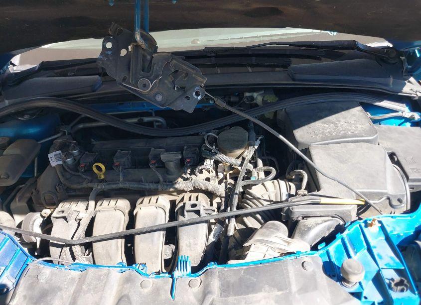 Photo 10 of 2014 Ford Focus SE (VIN 1FADP3K27EL355563)