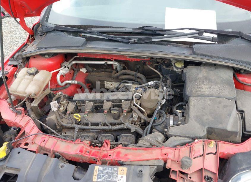 Photo 10 of 2014 Ford Focus SE (VIN 1FADP3K27EL378518)