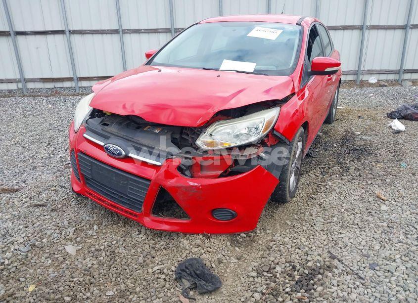 Photo 6 of 2014 Ford Focus SE (VIN 1FADP3K27EL378518)