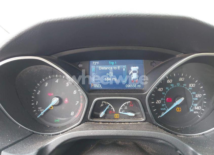 Photo 7 of 2014 Ford Focus SE (VIN 1FADP3K27EL378518)