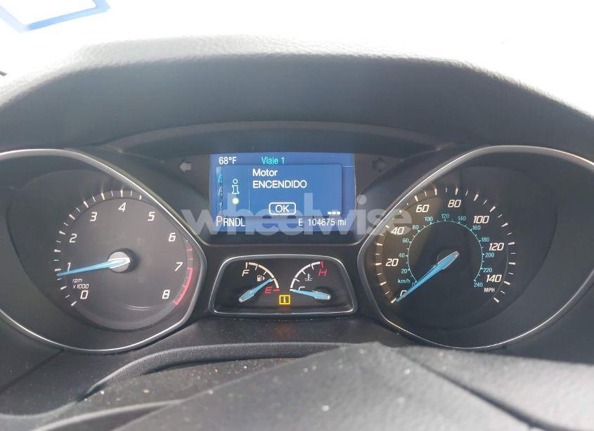 Photo 7 of 2014 Ford Focus SE (VIN 1FADP3K27EL400940)