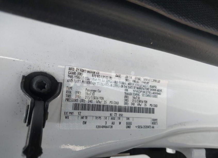 Photo 9 of 2014 Ford Focus SE (VIN 1FADP3K27EL400940)