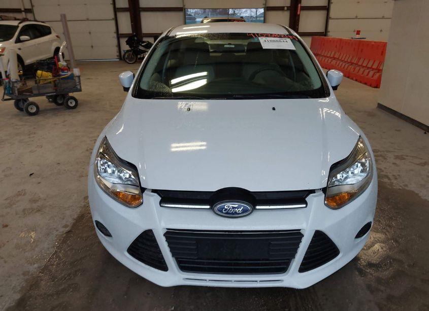 Photo 6 of 2014 Ford Focus SE (VIN 1FADP3K27EL438586)