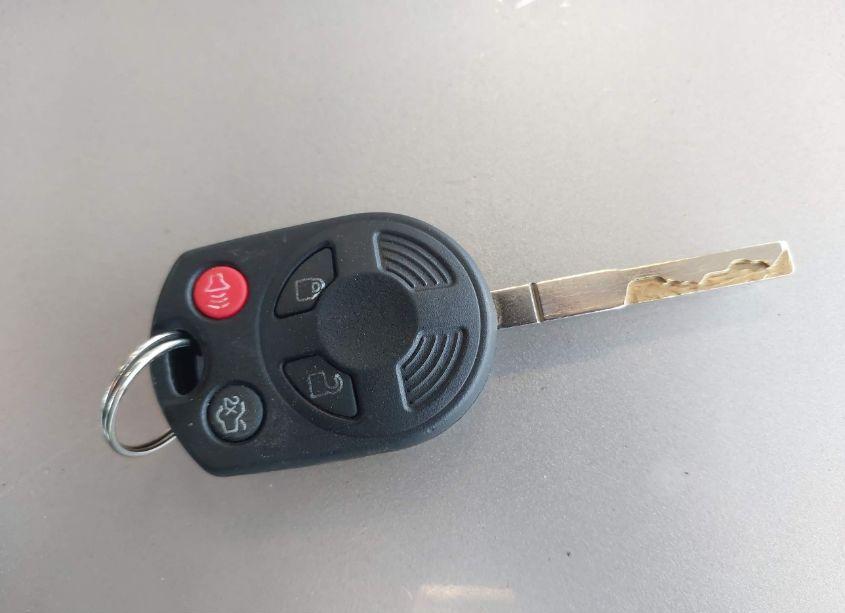 Photo 11 of 2015 Ford Focus SE (VIN 1FADP3K27FL261572)