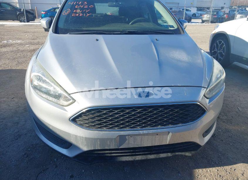 Photo 6 of 2015 Ford Focus SE (VIN 1FADP3K27FL292515)