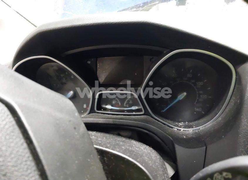 Photo 7 of 2015 Ford Focus SE (VIN 1FADP3K27FL303951)