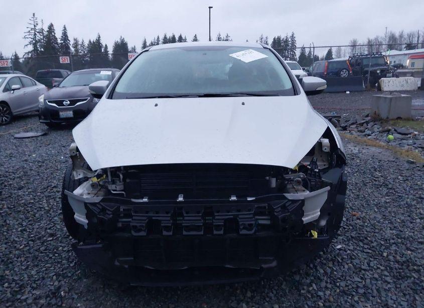 Photo 6 of 2015 Ford Focus SE (VIN 1FADP3K27FL318921)