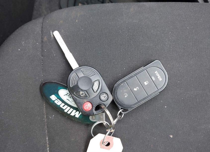 Photo 11 of 2015 Ford Focus SE (VIN 1FADP3K27FL374308)