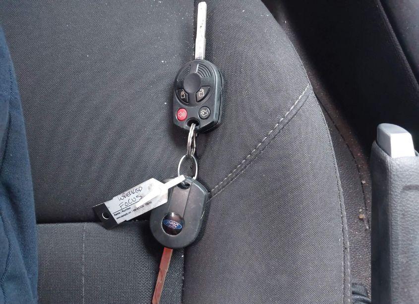 Photo 11 of 2015 Ford Focus SE (VIN 1FADP3K27FL381453)