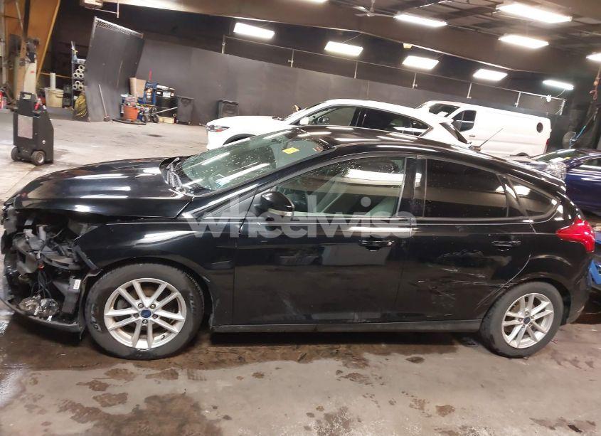 Photo 14 of 2016 Ford Focus SE (VIN 1FADP3K27GL360894)