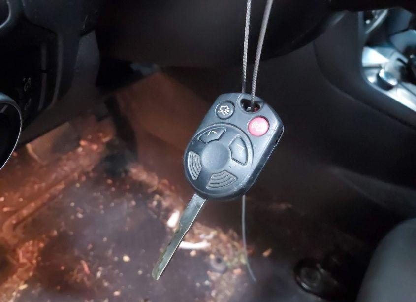 Photo 11 of 2016 Ford Focus SE (VIN 1FADP3K27GL383625)