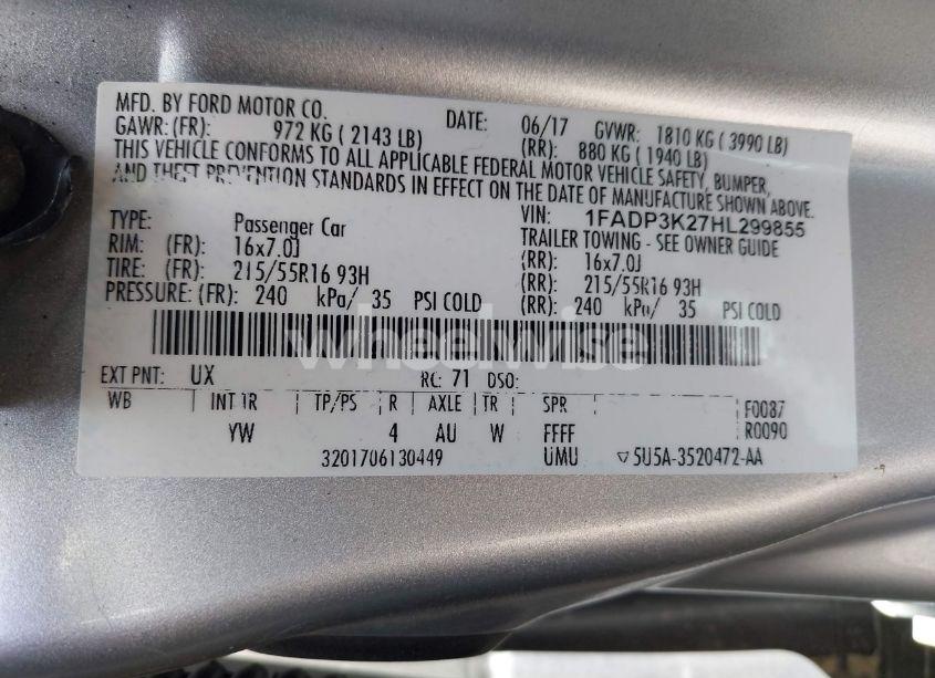 Photo 9 of 2017 Ford Focus SE (VIN 1FADP3K27HL299855)