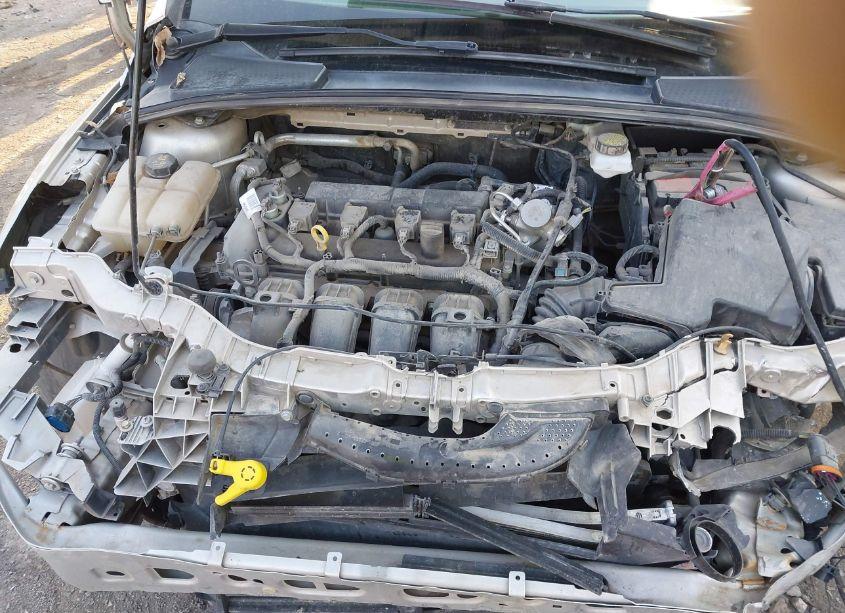 Photo 10 of 2017 Ford Focus SE (VIN 1FADP3K27HL331123)