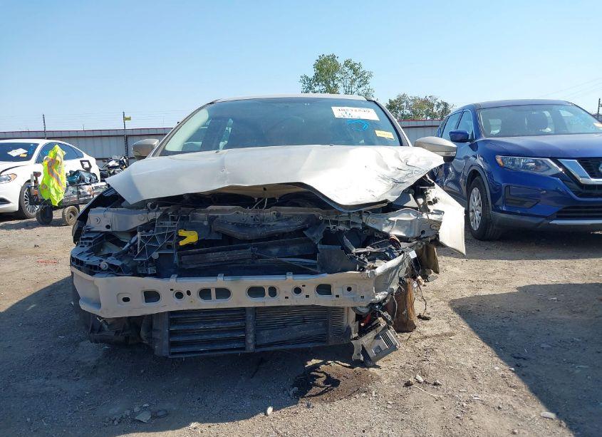 Photo 6 of 2017 Ford Focus SE (VIN 1FADP3K27HL331123)