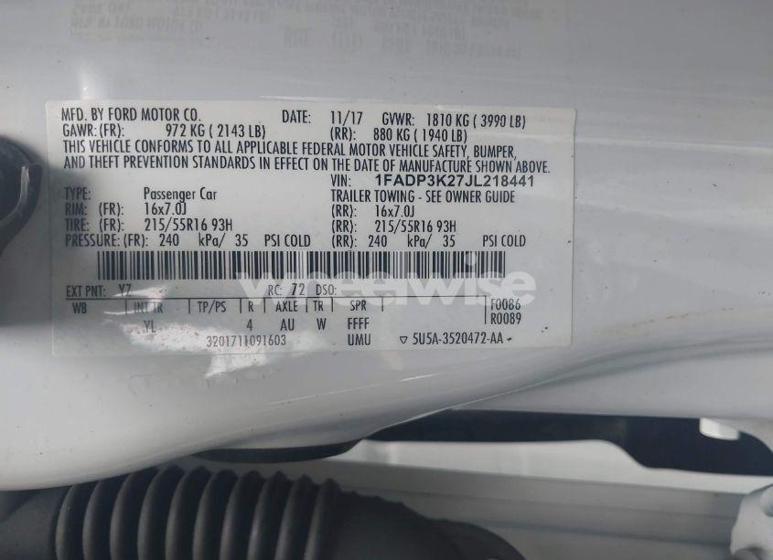 Photo 9 of 2018 Ford Focus SE (VIN 1FADP3K27JL218441)