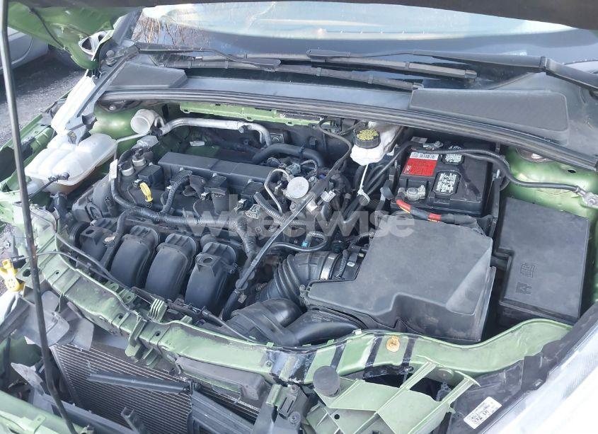 Photo 10 of 2018 Ford Focus SE (VIN 1FADP3K27JL238561)