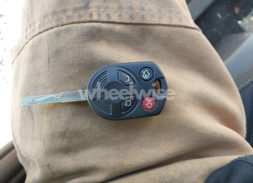 Photo 11 of 2018 Ford Focus SE (VIN 1FADP3K27JL251455)