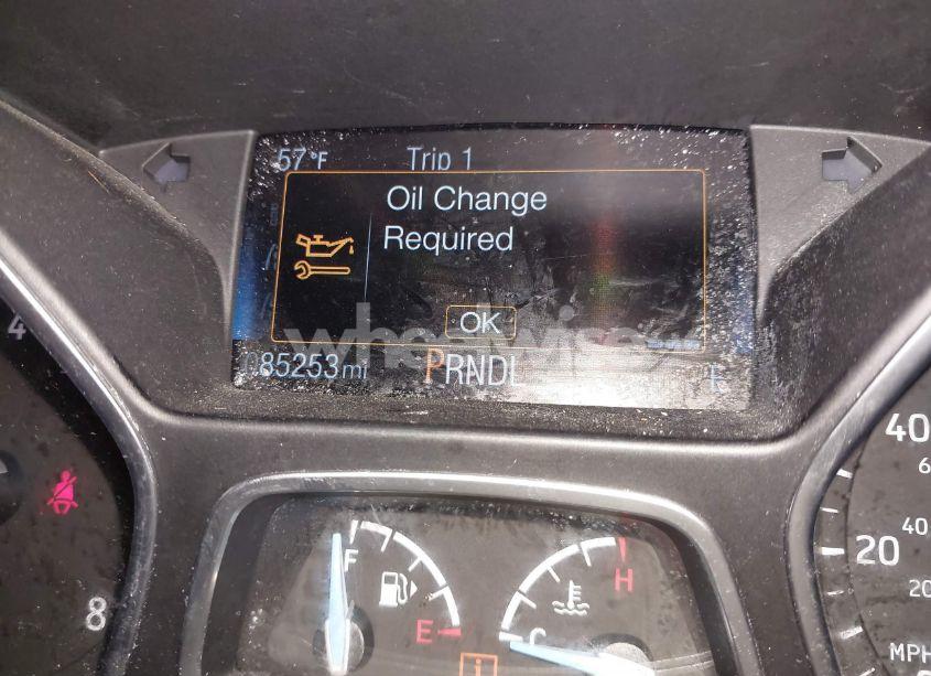 Photo 16 of 2018 Ford Focus SE (VIN 1FADP3K27JL280163)