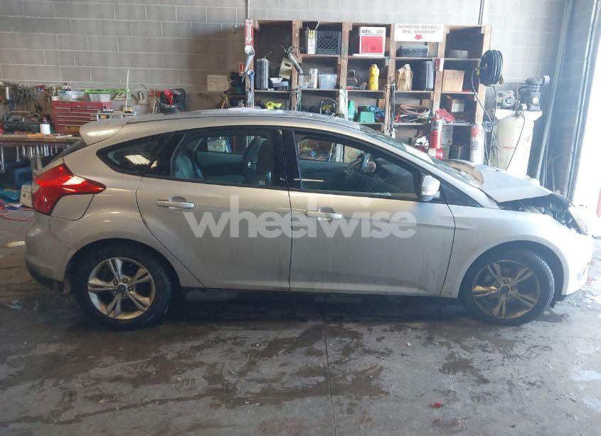 Photo 13 of 2013 Ford Focus SE (VIN 1FADP3K28DL113072)