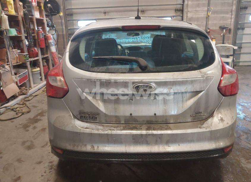 Photo 16 of 2013 Ford Focus SE (VIN 1FADP3K28DL113072)