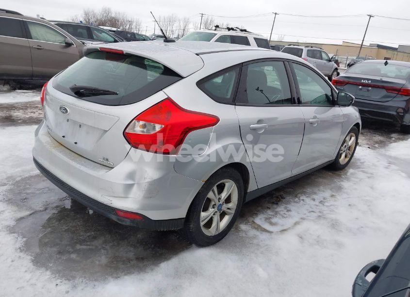 Photo 4 of 2013 Ford Focus SE (VIN 1FADP3K28DL146511)