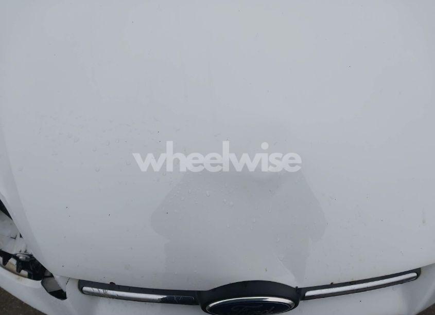 Photo 12 of 2013 Ford Focus SE (VIN 1FADP3K28DL188340)