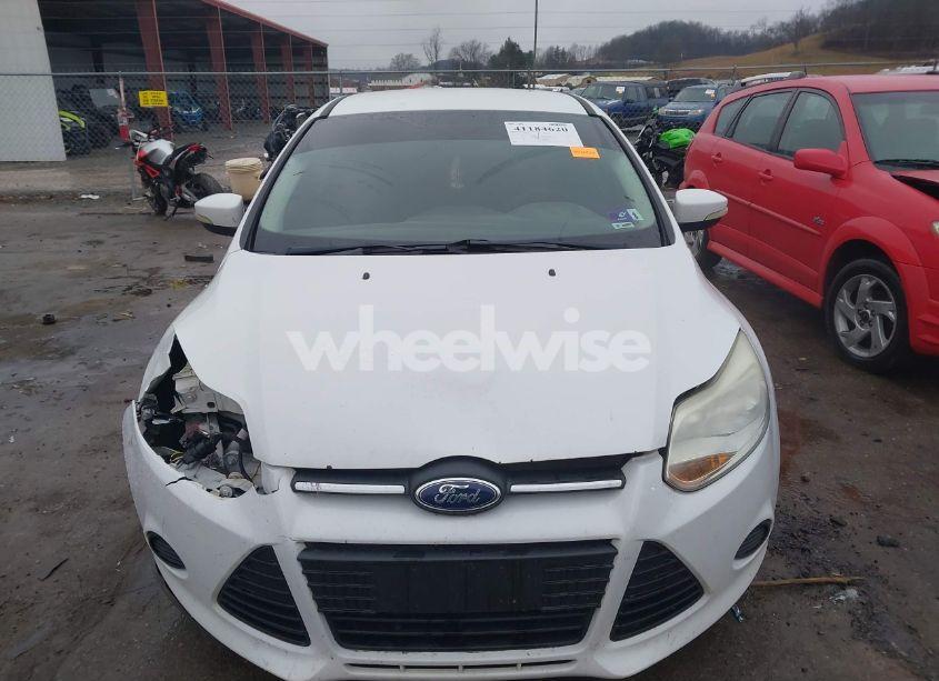 Photo 13 of 2013 Ford Focus SE (VIN 1FADP3K28DL188340)