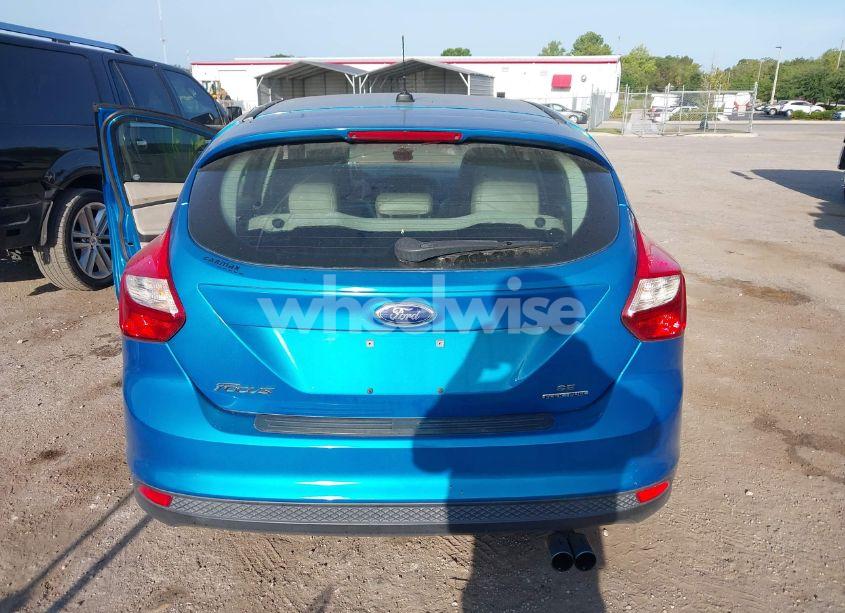 Photo 16 of 2013 Ford Focus SE (VIN 1FADP3K28DL254241)