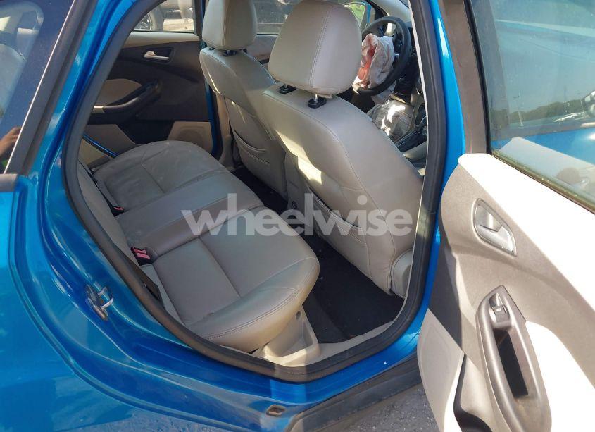 Photo 8 of 2013 Ford Focus SE (VIN 1FADP3K28DL254241)