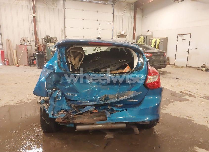 Photo 16 of 2013 Ford Focus SE (VIN 1FADP3K28DL289619)