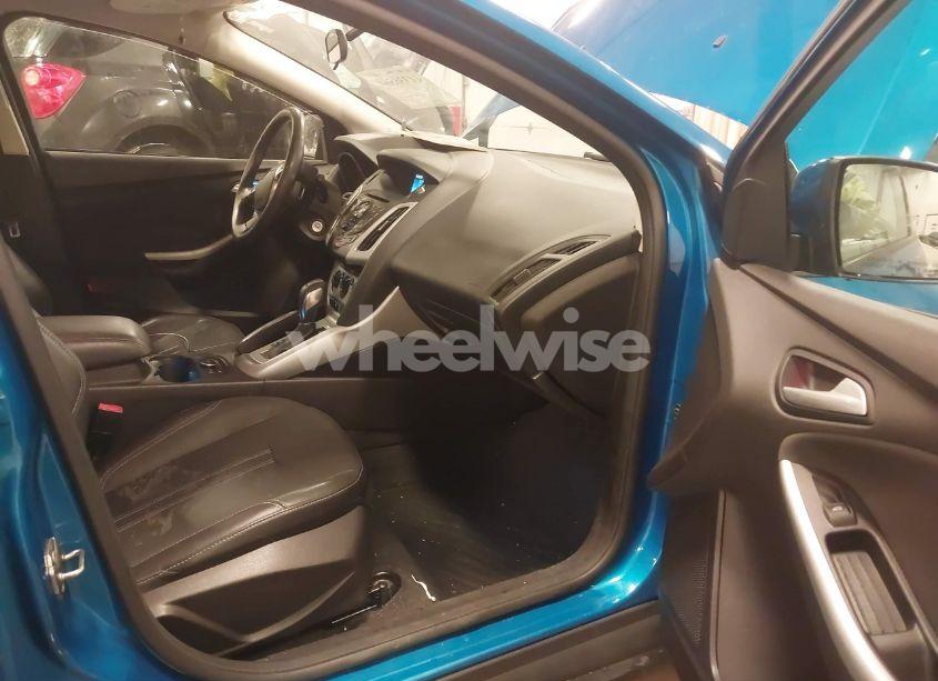 Photo 5 of 2013 Ford Focus SE (VIN 1FADP3K28DL289619)