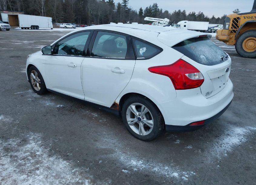 Photo 3 of 2013 Ford Focus SE (VIN 1FADP3K28DL319797)