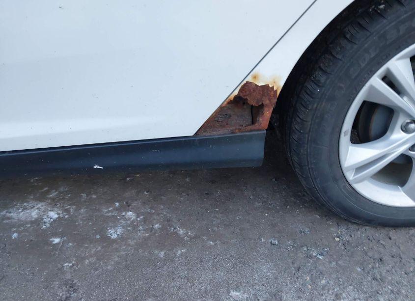 Photo 6 of 2013 Ford Focus SE (VIN 1FADP3K28DL319797)