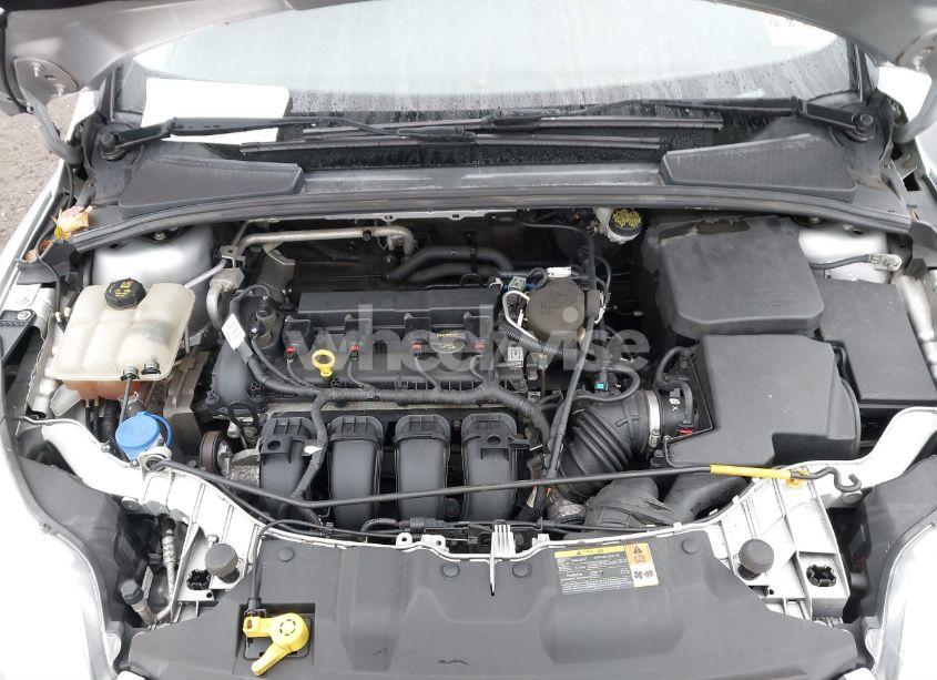 Photo 10 of 2014 Ford Focus SE (VIN 1FADP3K28EL102266)