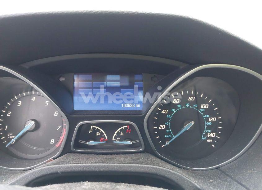 Photo 7 of 2014 Ford Focus SE (VIN 1FADP3K28EL102266)