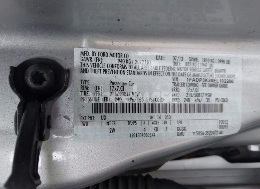 Photo 9 of 2014 Ford Focus SE (VIN 1FADP3K28EL102266)