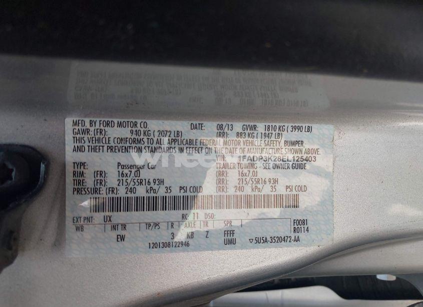 Photo 9 of 2014 Ford Focus SE (VIN 1FADP3K28EL125403)