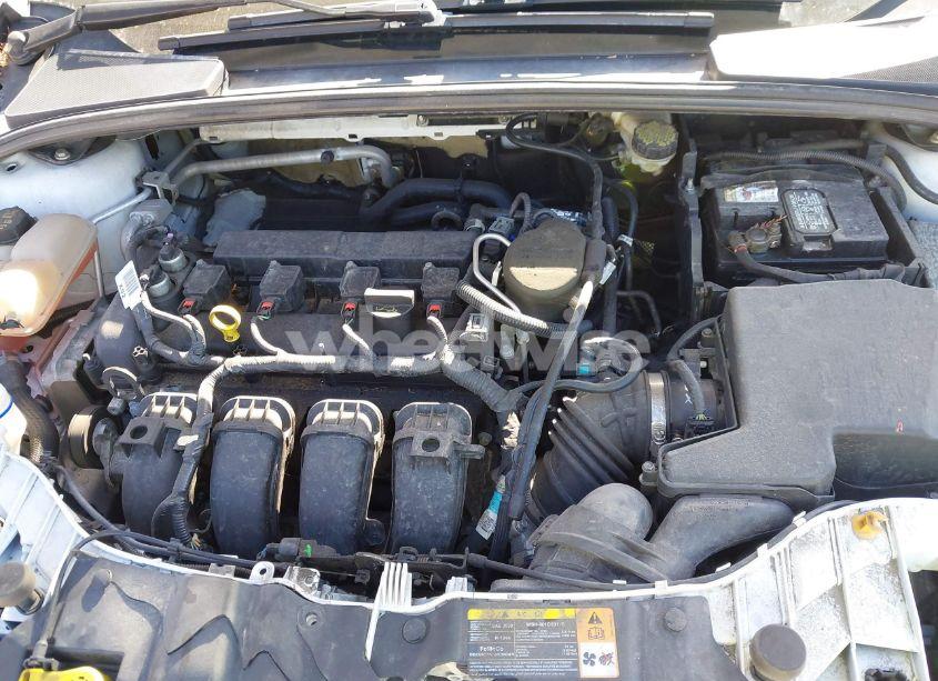 Photo 10 of 2014 Ford Focus SE (VIN 1FADP3K28EL127264)