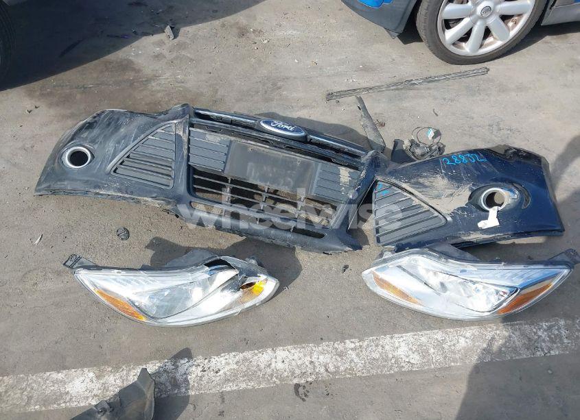 Photo 12 of 2014 Ford Focus SE (VIN 1FADP3K28EL138992)