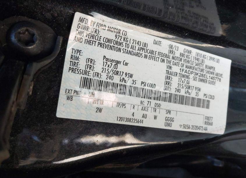 Photo 9 of 2014 Ford Focus SE (VIN 1FADP3K28EL145778)