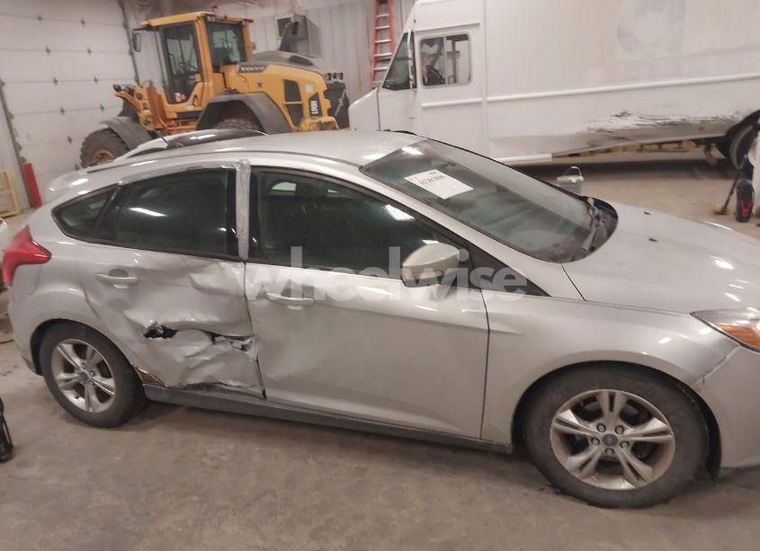 Photo 6 of 2014 Ford Focus SE (VIN 1FADP3K28EL154982)