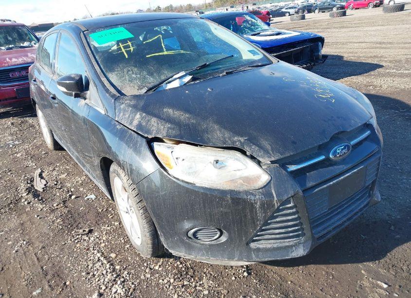 Photo 6 of 2014 Ford Focus SE (VIN 1FADP3K28EL162788)
